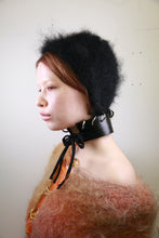 Load image into Gallery viewer, BLACK LEATHER PIERCING BONNET
