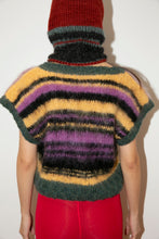 Load image into Gallery viewer, FUZZY LOVE VEST
